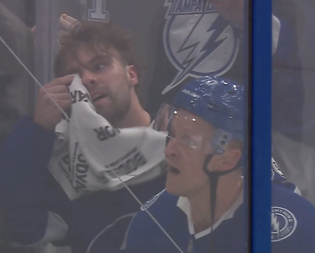 Hockey Junkie tweet media