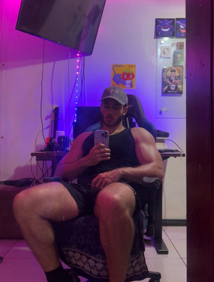 teban :* tweet media