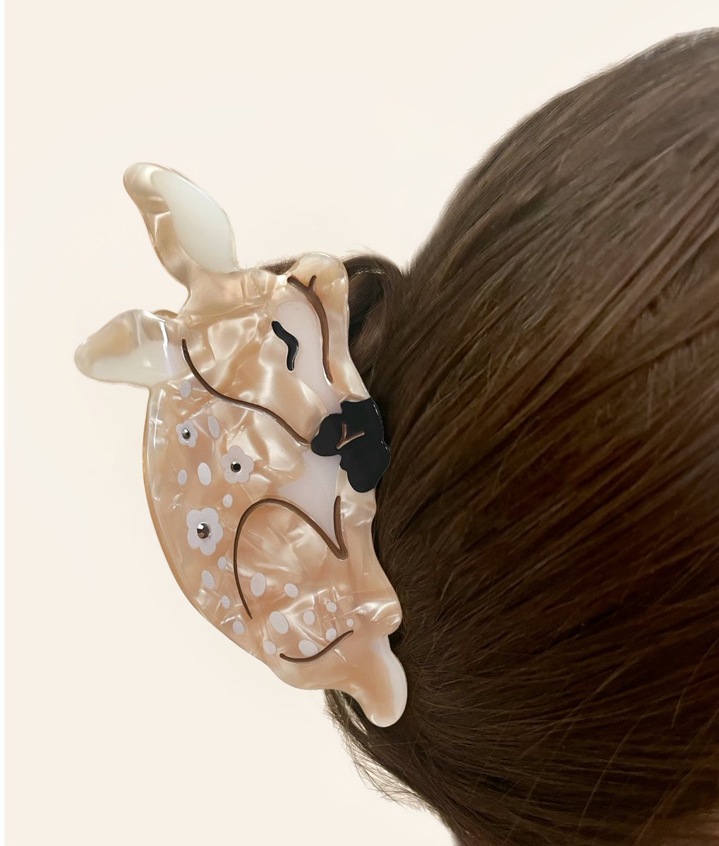 cambrasine's tweet image. fawn hair claws + clips have arrived in time for spring 🌱 link in replies  #cottagecore #fairycore