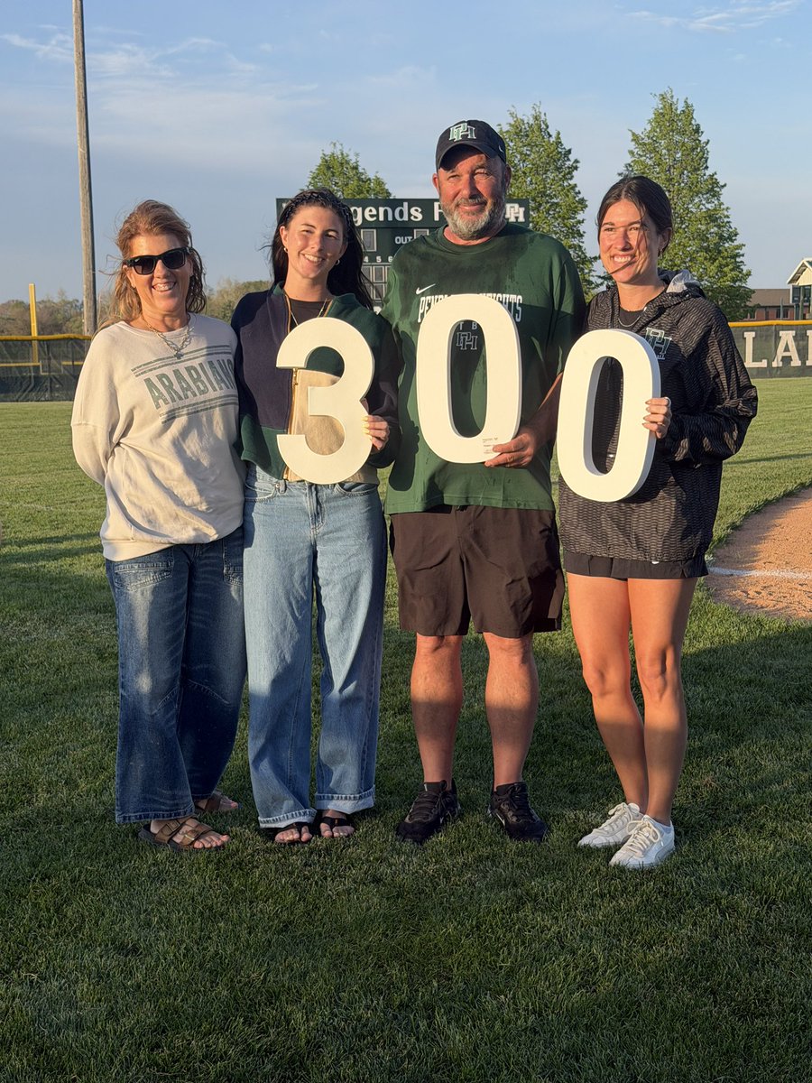 ArabianSoftbal1's tweet photo. Of course we need to end the night with a Gatorade dump on Coach Davis!!  Good thing it was just water. Congrats Coach well deserved!  @PHHSAthletics @hunt_Rob @RobDavi74912899 https://t.co/YDVVcqY52V