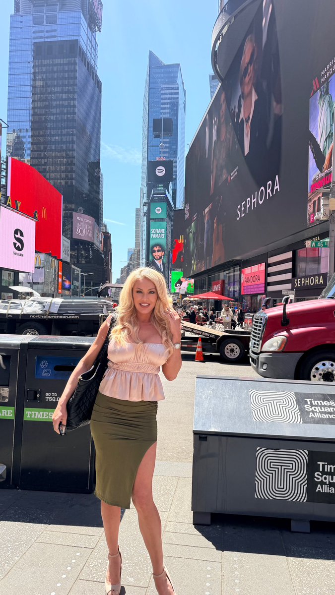 Taylor Vixxen- NY 4/20-23, MIA 5/10-15, DAL5/27-29 tweet media