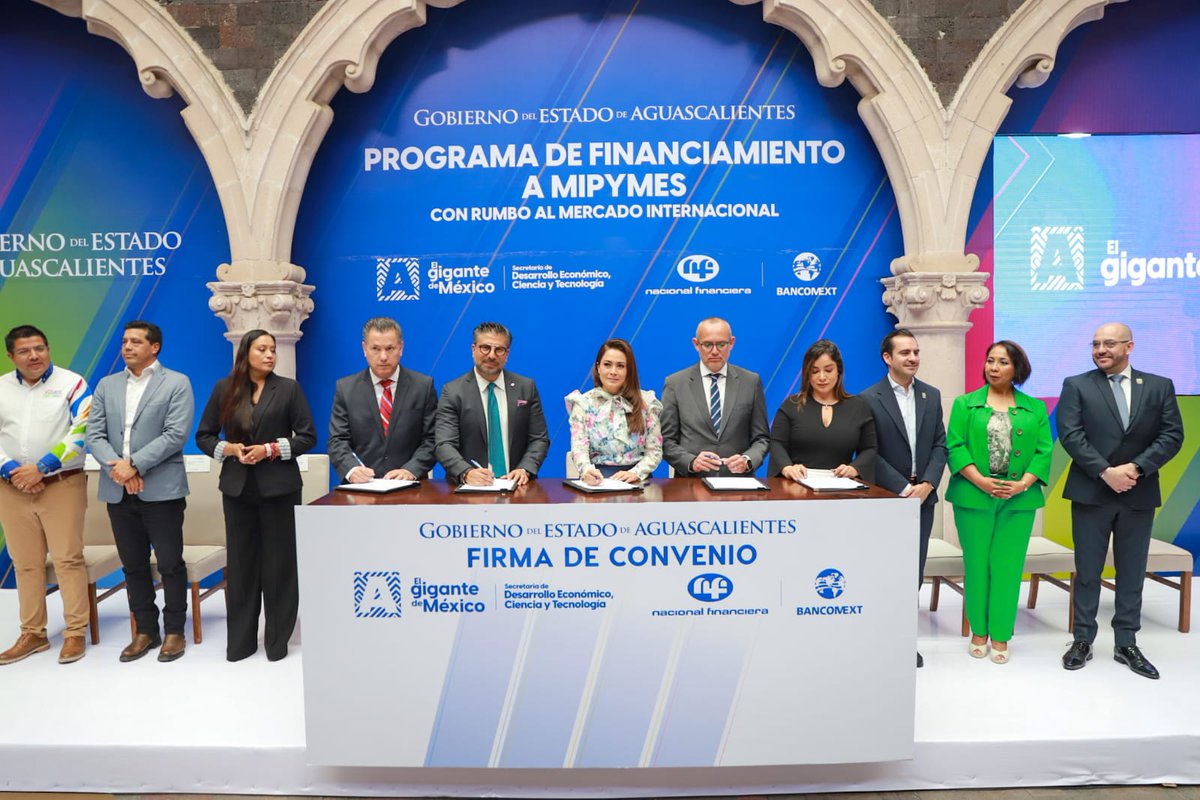 AViverosNoticia's tweet image. GOBERNADORA DE AGS, TERE JIMÉNEZ, ANUNCIA PROGRAMA PARA FORTALECER A MIPYMES Y SU EXPANSIÓN INTERNACIONAL

#Aguascalientes #mipymes #apoyos

albertoviverosnoticias.com/detallenota.ph…