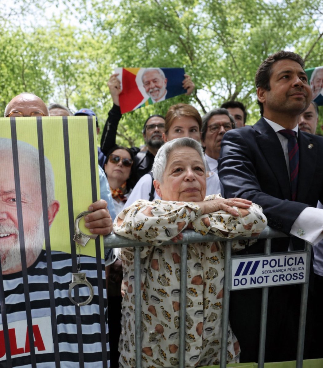 MC Somsen tweet media