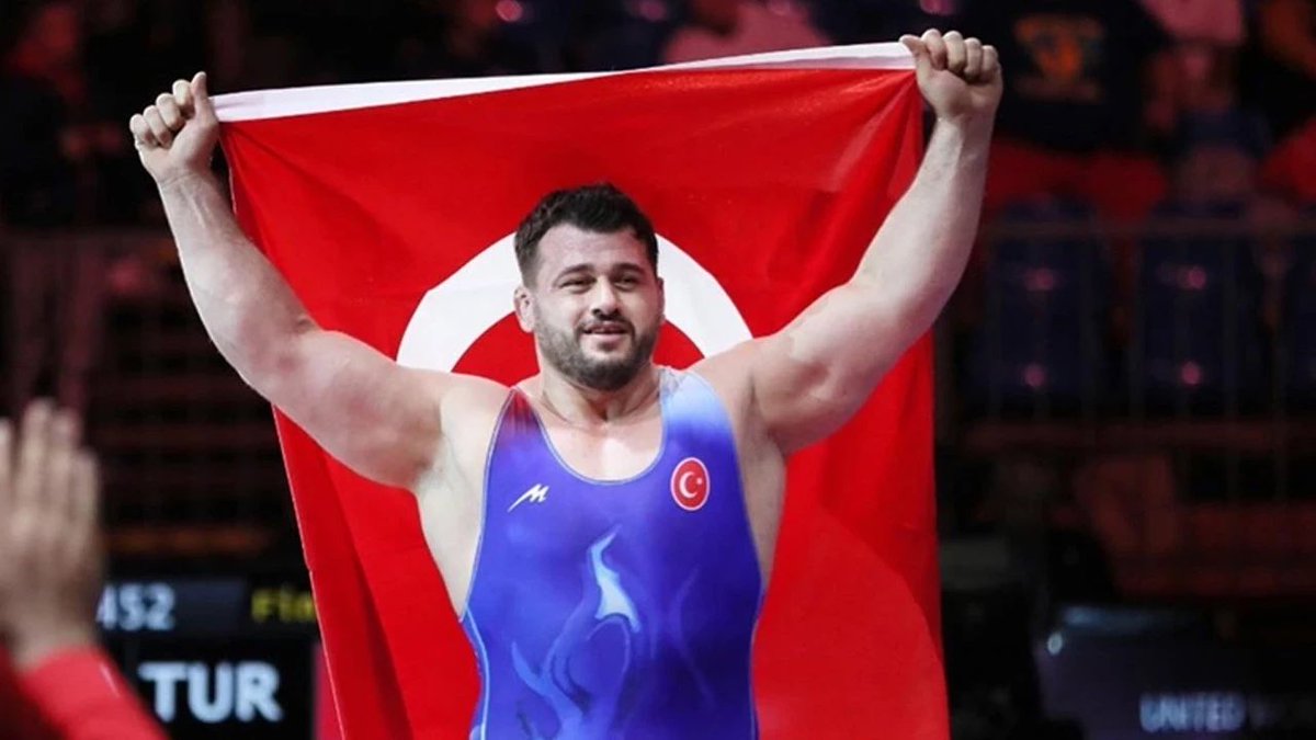 Avrupa Şampiyonası’nda 13. kez şampiyon olarak bir kez daha göğsümüzü kabartan milli sporcumuz Rıza Kayaalp’i gönülden kutlar, başarılarının devamını dilerim🇹🇷