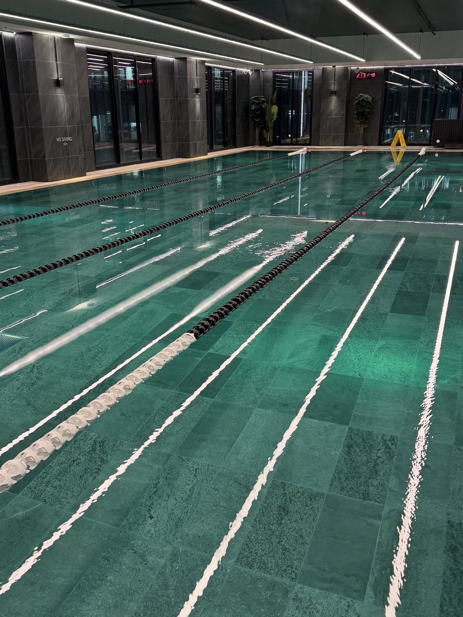 KK008560's tweet photo. 🏊 https://t.co/gtfpDO4DGF