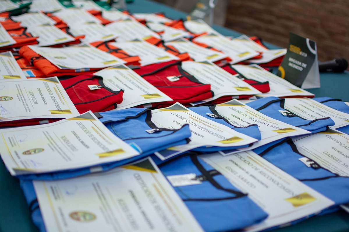 Esther Sánchez tweet media