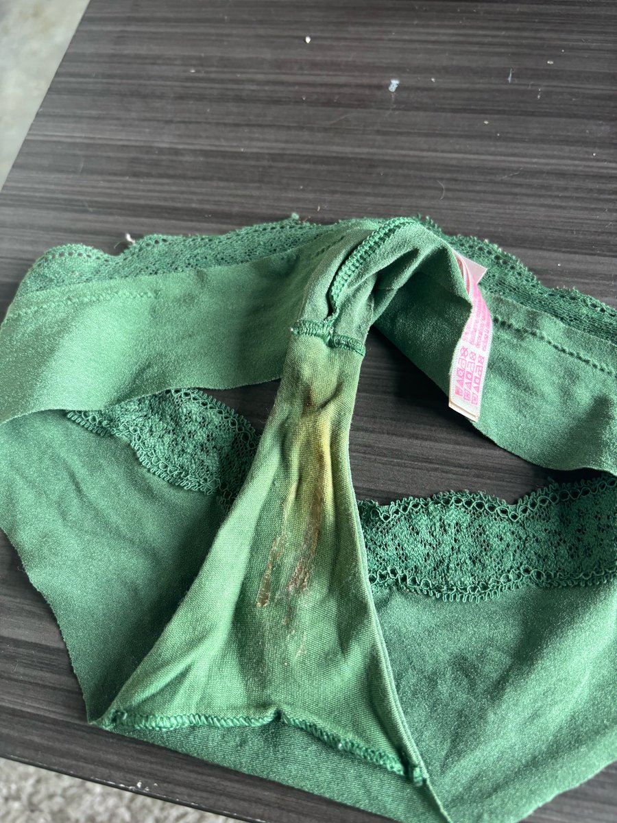 Dakaritheone's tweet photo. Roommates Dirty VS panties🫨❤️💦 https://t.co/nGTDljim2N