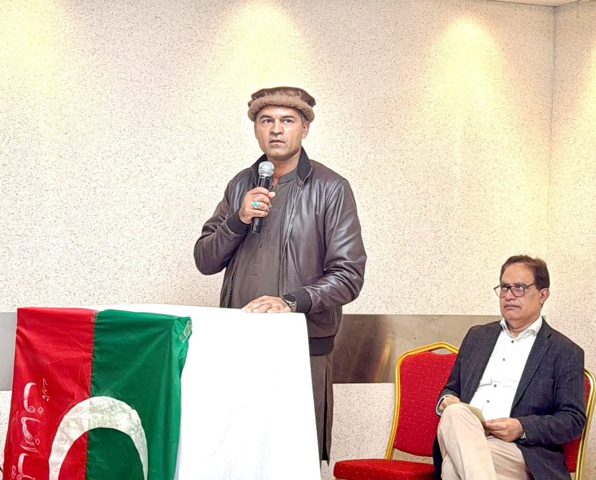 PTIEU_Official's tweet photo. PTI Norway celebrated Foundation Day with a graceful ceremony, where dedicated party members were honored with appreciation certificates by Deputy Secretary OIC Yasir Qadeer (@YasirQadeer1 ).

#EndUnlawfulDetentionOfKhan https://t.co/eVnPI7ziZD