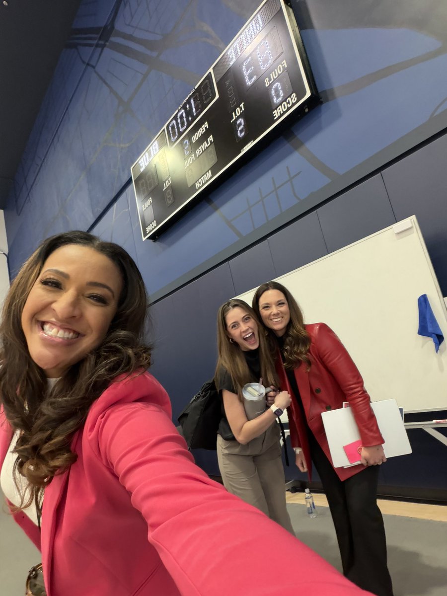Christy51WScott's tweet image. . @WNBA Family! We have you COVERED in #TheDistrict again this season w your @WashMystics on @MonSportsNet !!

I’m THRILLED, &amp;amp; beyond GRATEFUL to be back in the booth sharing not only my love &amp;amp; passion for the beautiful #DMV , but also for the game of 🏀 that I LOVE SO MUCH!🧡🥳