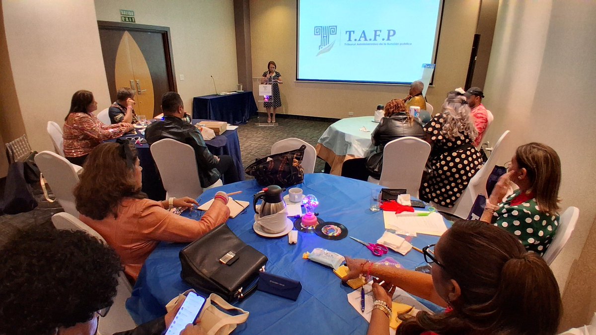 tafppanama's tweet photo. Líderes del TAFP culminan con éxito programa Franklyn Covey
Durante el programa, los participantes profundizaron en las metodologías de las 4 Disciplinas de la Ejecución y los principios de los 7 Hábitos de la Gente Altamente Efectiva.
@FClatan https://t.co/Q6PZDafjyu