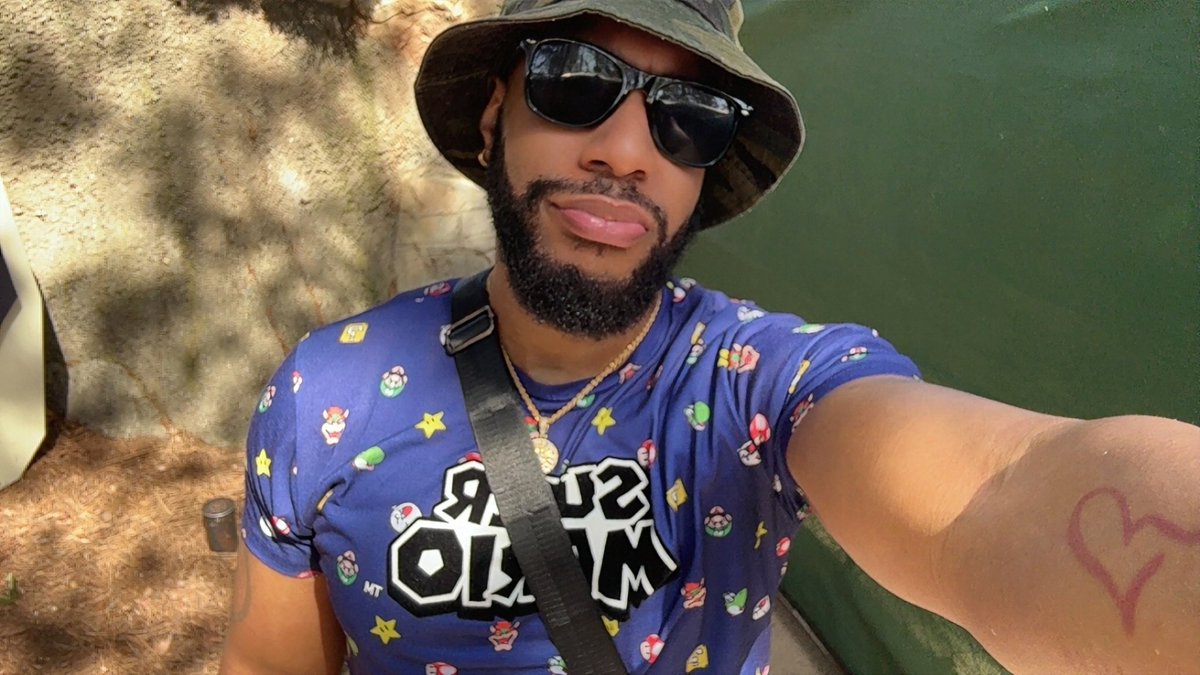 TYTYDAVIS1's tweet photo. ☀️ https://t.co/Hgd6Cqc8sD