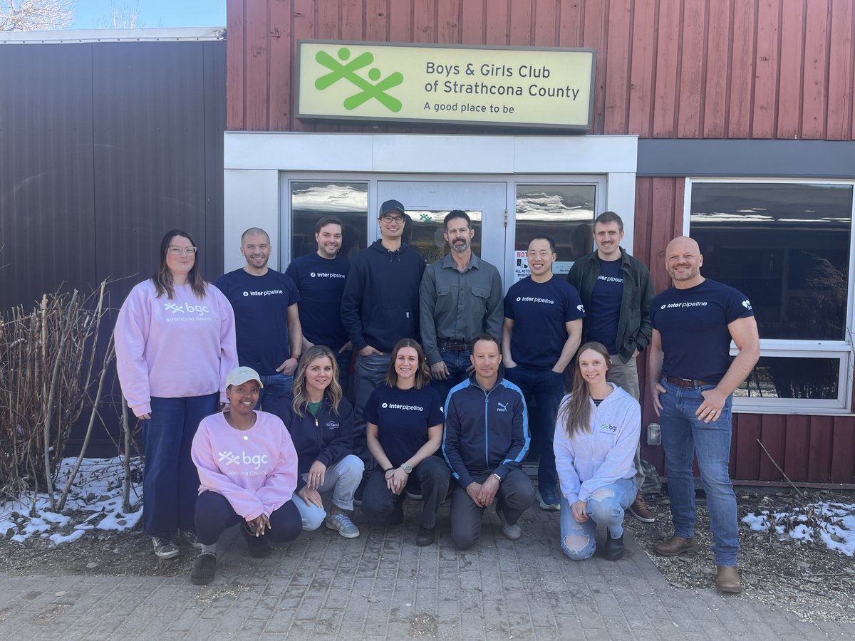 inter_pipeline's tweet photo. This #NationalVolunteerWeek, we’re giving back through a series of volunteer events during our iCare Volunteer Take Over Day!

Inter Pipeline employees rolled up their sleeves across Strathcona County and the surrounding area to volunteer with five of our community partners: A Safe Place, @LinkingGenerat1, @KidsKottageYEG, @StrathconaFB, and @BGCStrathcona. From baking and preparing care packages for seniors to painting rooms that support families in need, each volunteer activity was a reminder that small acts can make a big difference.

Thank you to our partners for the meaningful work you do every day, and to our employees for showing up for the communities where we live and work. Learn more about Community Investment at IPL: https://t.co/dIUraiHhzt