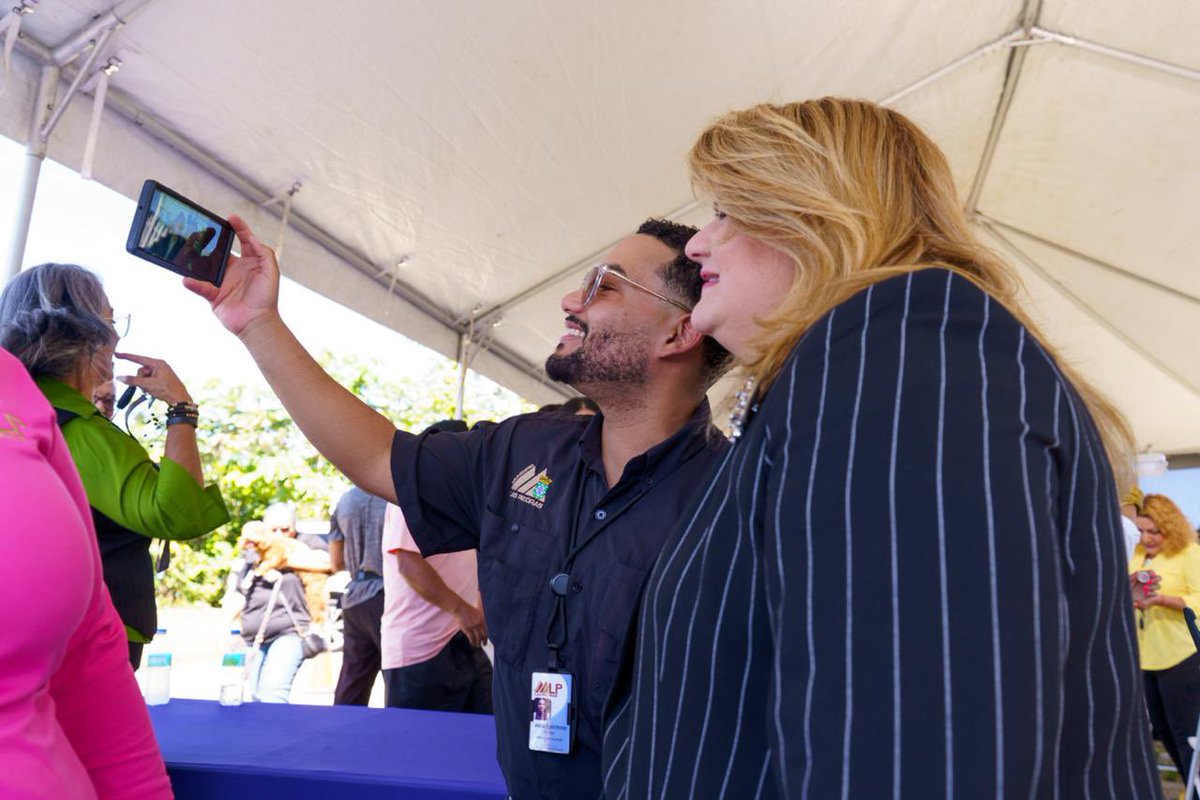 Jenniffer González tweet media