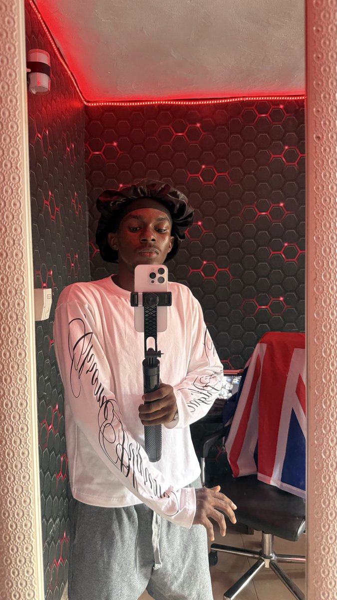 DANI 火 tweet media