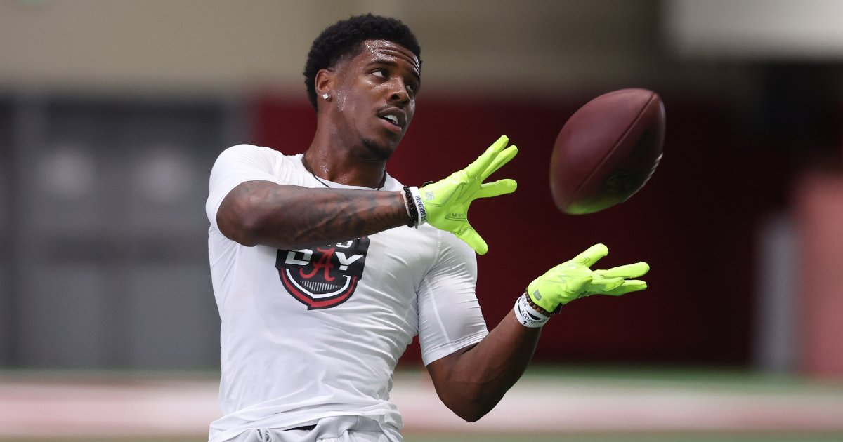 Charlie_Potter's tweet image. 2026 NFL Draft Preview

Key info on a dozen of #Alabama's prospects on the eve of the draft.

🔗 on3.com/teams/alabama-…