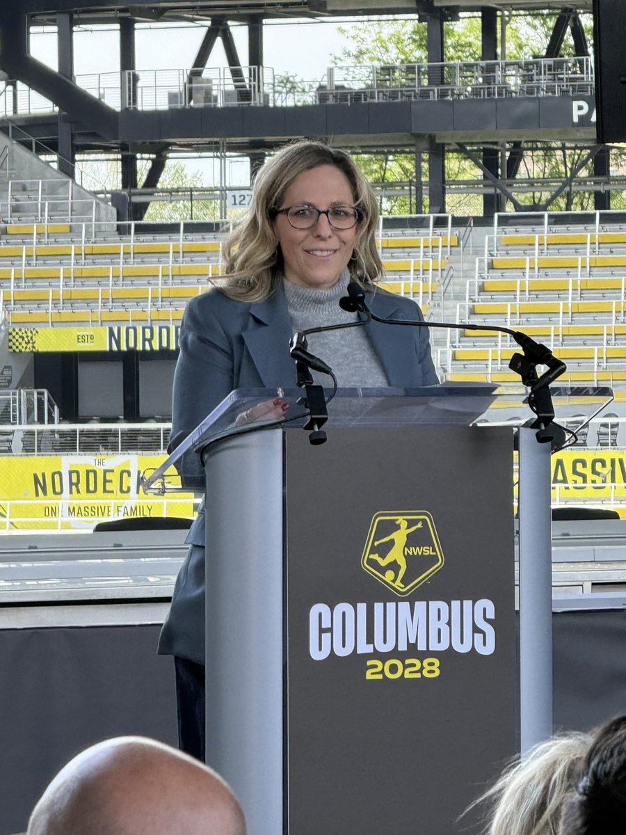 CBUSsportsLocal's tweet photo. IT. IS. HAPPENING.

The 18th @NWSL franchise will be in Columbus! The yet-to-be-named team will start play in 2028. 

The Haslam Sports Group is paying a record $205 million dollar expansion fee for the team. #NWSLtoCBUS https://t.co/YGeTFzzAr0