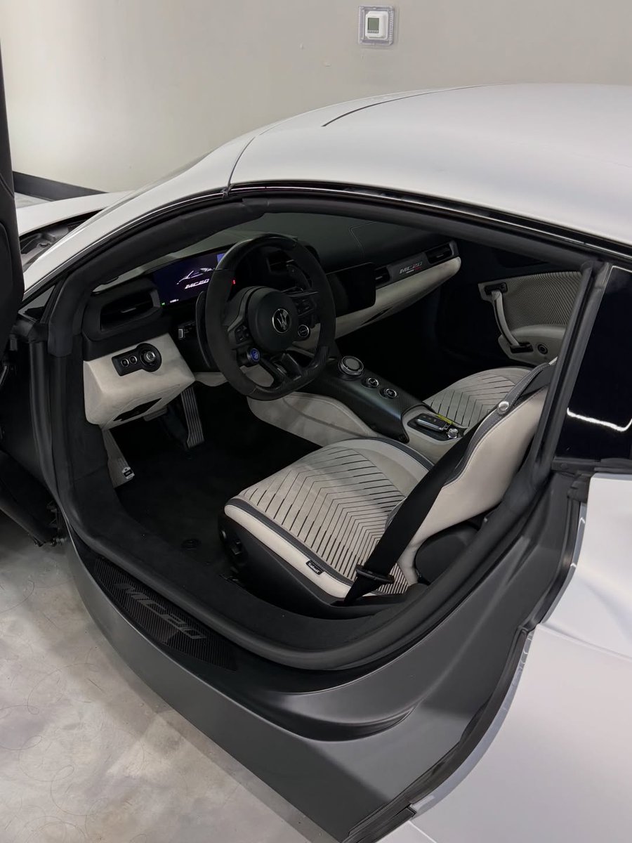 Nocarcontext tweet media