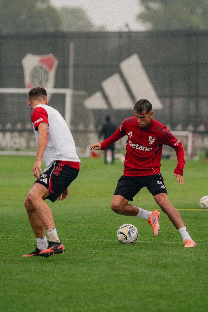 RiverPlate's tweet photo. River Camp 📍🔛 https://t.co/Qy3pyit0p8