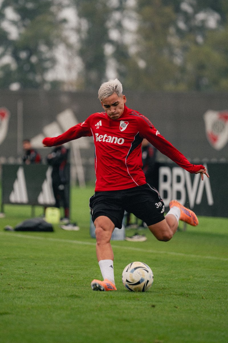 RiverPlate's tweet photo. River Camp 📍🔛 https://t.co/Qy3pyit0p8