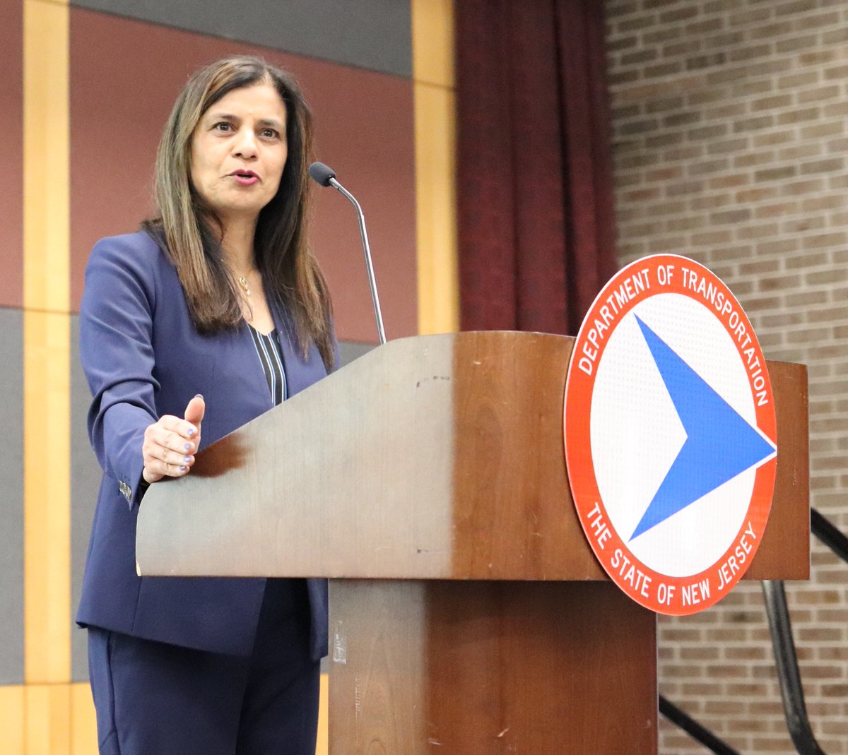 NewJerseyDOT's tweet image. NJDOT Commissioner Priya Jain spoke today at this year’s Complete Streets Summit about how #CompleteStreets strives to make #NewJersey communities vibrant, inclusive, and safe for all road users.