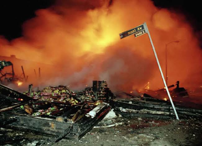 FidgetGod tweet media