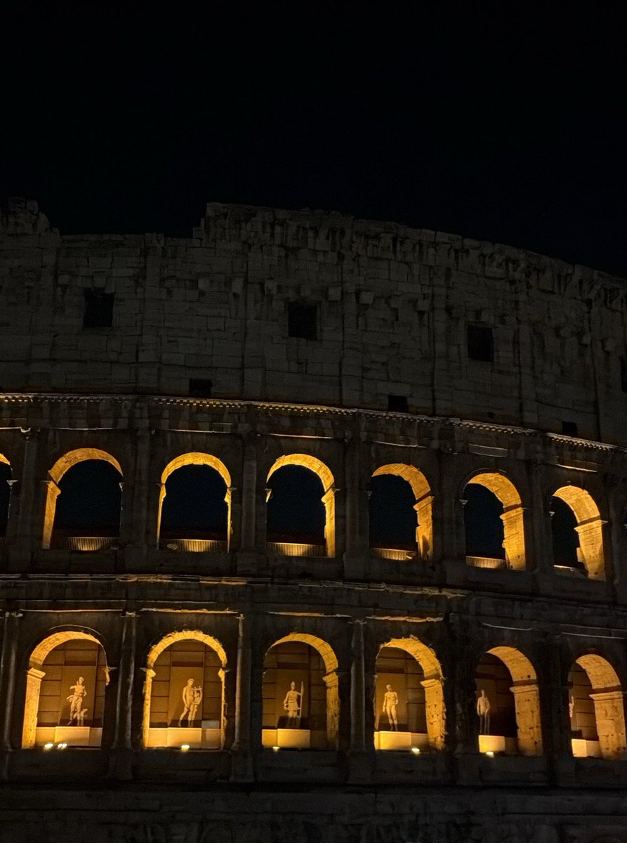 m ౨ৎ tweet media