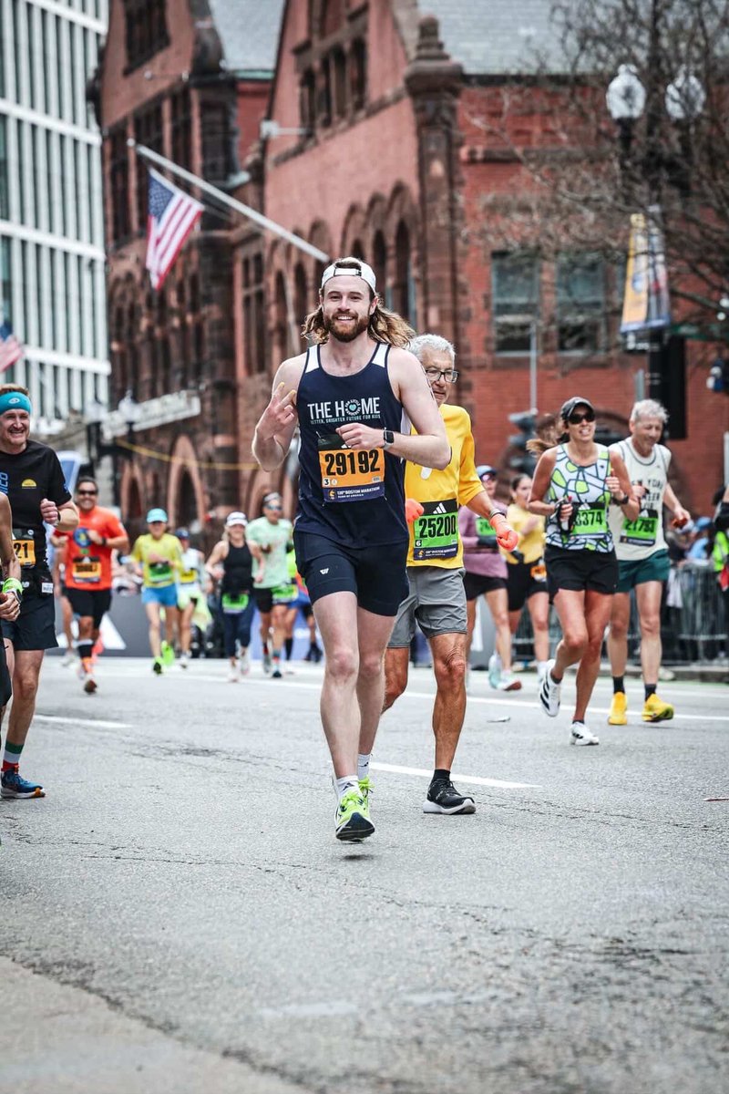 breaktime_ma's tweet photo. Huge congratulations to our Co-Founder &amp; CEO, Connor Schoen, for crushing the Boston Marathon! 🏃‍♂️‍➡️✨

Connor ran as a proud member of @TheHomeOrg team. We are so proud of Connor’s dedication to building a world where every young person can achieve long-term stability. 💙 https://t.co/cj1oisHAyW