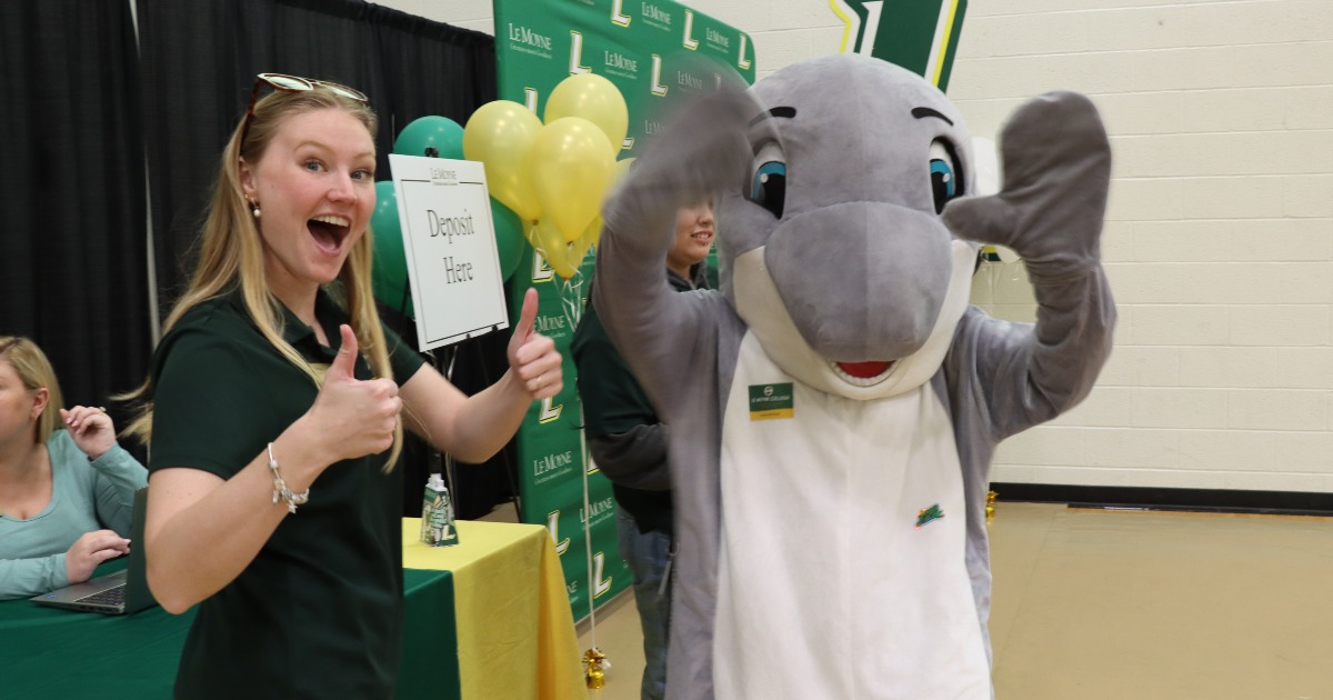 Le Moyne tweet media