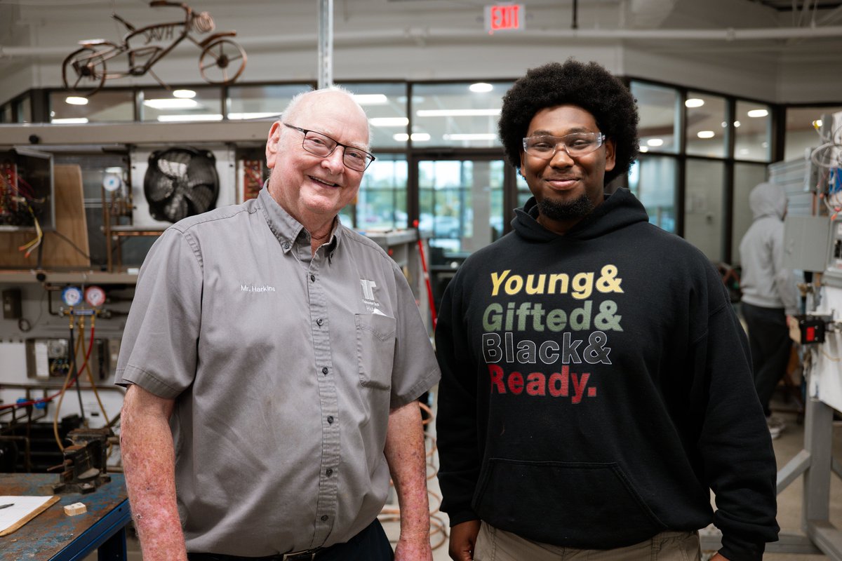 TidewaterTech's tweet photo. Not all heroes wear capes, most of ours are just busy training the next generation of pros! 💪

We’re giving our instructors their flowers all week long for #TeacherAppreciationWeek! Thanks for the mentorship and for being the real MVPs of the lab! https://t.co/1ohGWGtoiT