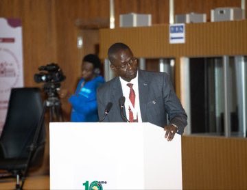 ForumDakarInter's tweet image. Jour 2 | Atelier 3: Transitions politiques, souveraineté institutionnelle et légitimité des États

#FIDD2026
#Peace
#Security
#Africa
#ForumdeDakar2026