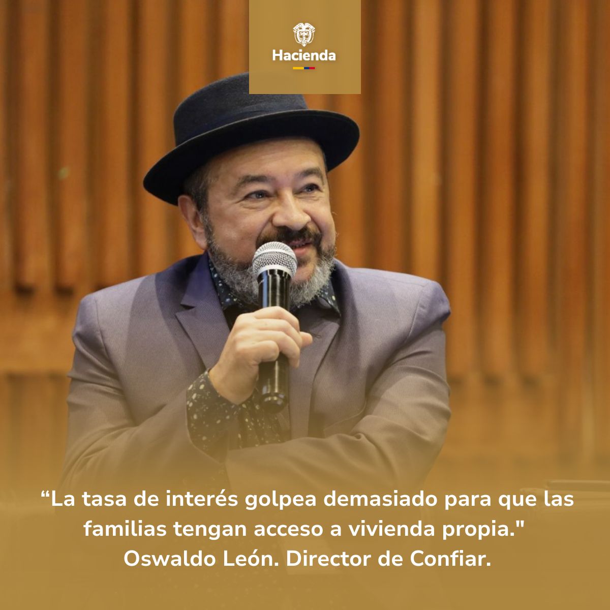MinHacienda's tweet photo. #ForoEconómico
 🏦 | El acceso al crédito y la confianza en el sistema financiero son clave para el desarrollo económico del país 📊.

En este espacio, Oswaldo León Gómez (Director corporativo de Confiar) señaló la importancia de fortalecer la confianza y avanzar... https://t.co/em1qfimLCu