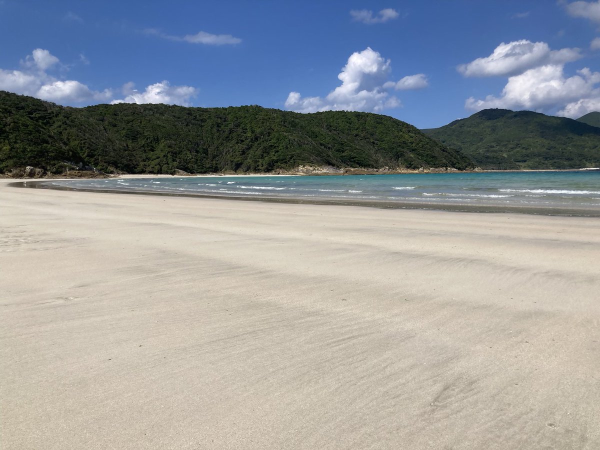 令和 8年 4月 22日 水曜日
皆様、おはようございます。
本日も宜しくお願い致します。

:撮影場所は五島列島新上五島町内です
:写真は全て画像ストックからの引用です
:拡散希望RTお願い致します