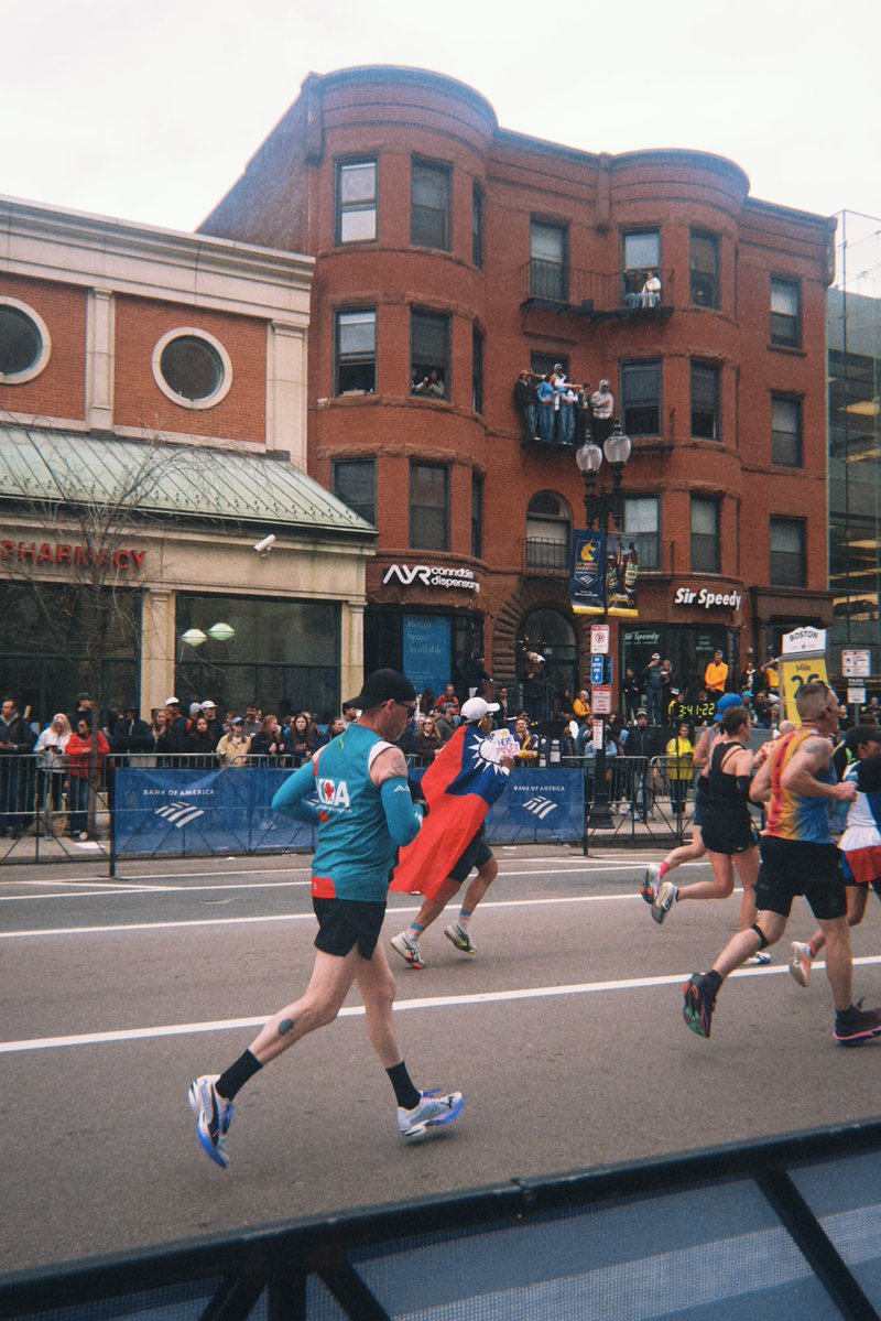 TecoBoston's tweet image. 🎉🎉 Congratulations to all the runners and their families on completing the challenge—what an amazing accomplishment! A huge thank you to everyone for showing your support for Taiwan 🇹🇼. 

#TECOBOSTON #bostonstrong #BostonMarathon2026 #oneBOSTON #Boston130