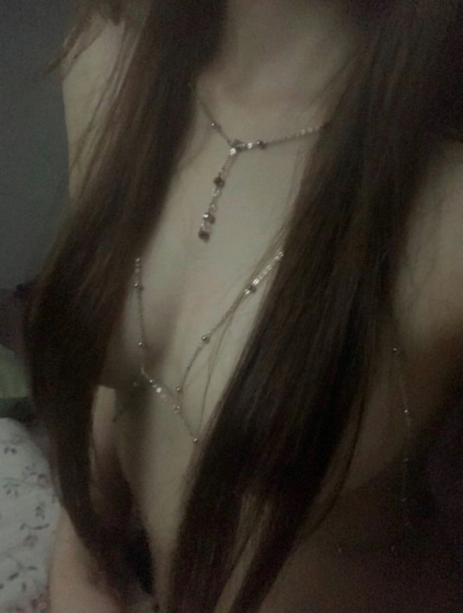 Clara 🌺 tweet media