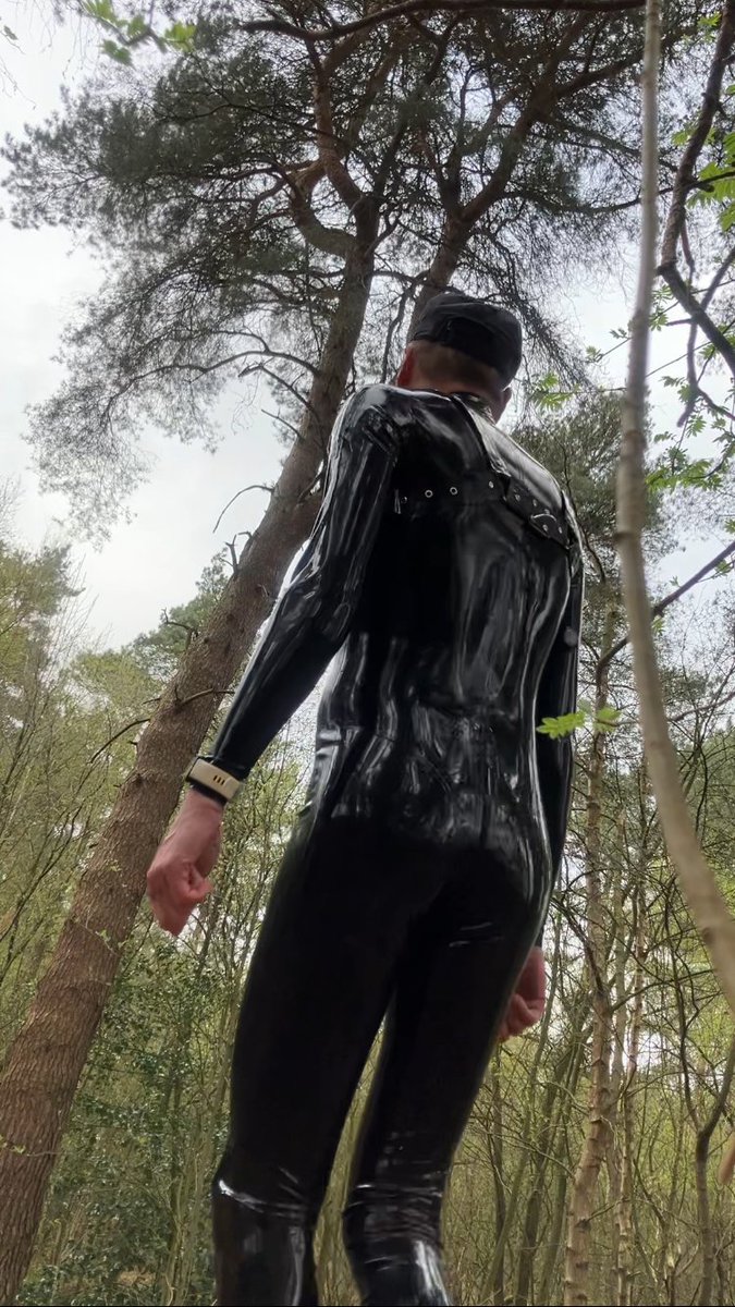 Rubber_runner tweet media