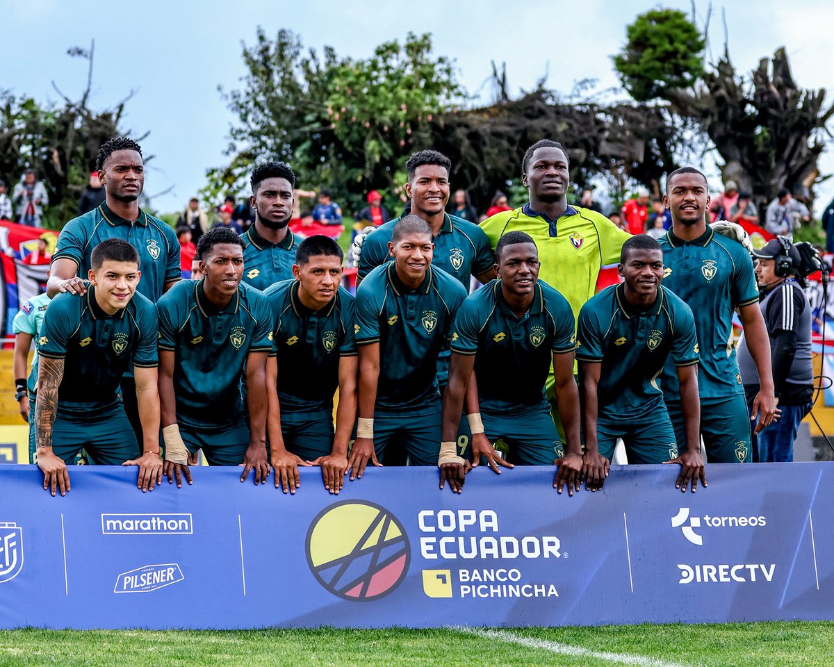 Club Deportivo El Nacional tweet media