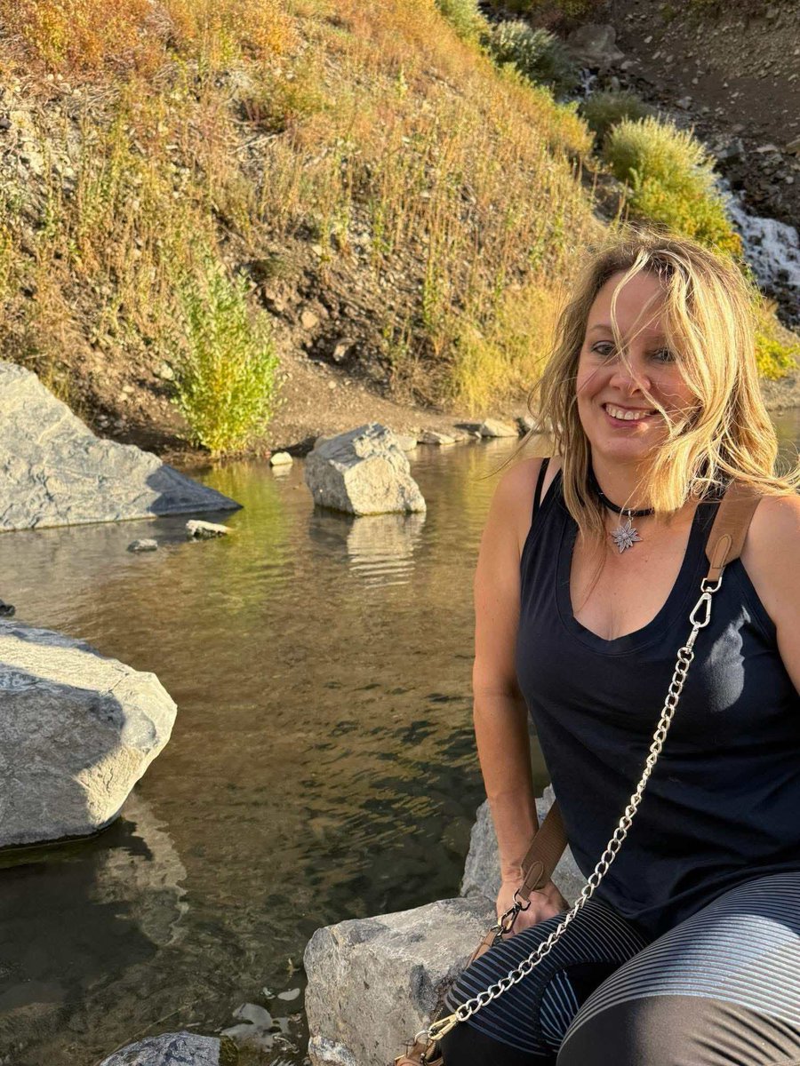 DrCuevasNP's tweet image. Not a new life.

More options.

#thenptravelspecialist #options #timefreedom #lifestyle #growth