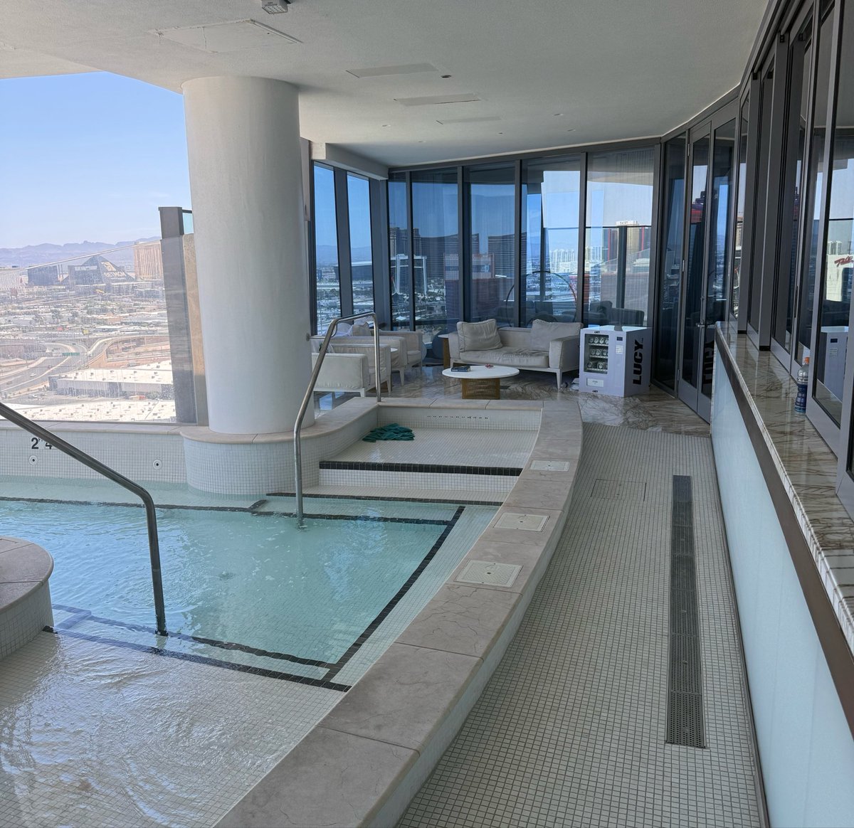 Ohio’s Tate tweet media