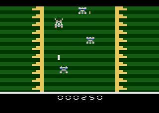 Philsan69's tweet image. Thunder-Tank, work in progress game for #Atari2600 console forums.atariage.com/topic/389732-t… #atari