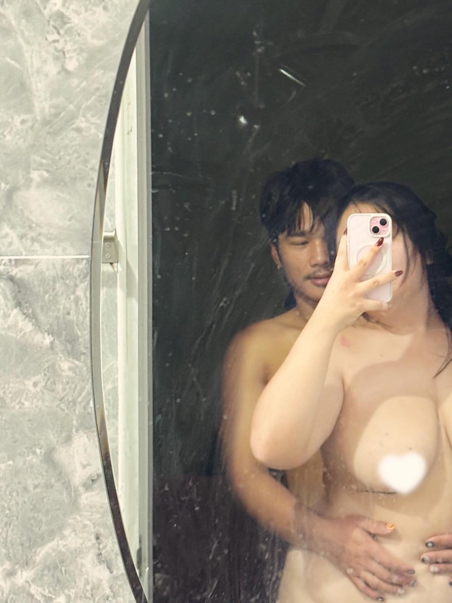 ชมพู่อีกละ tweet media