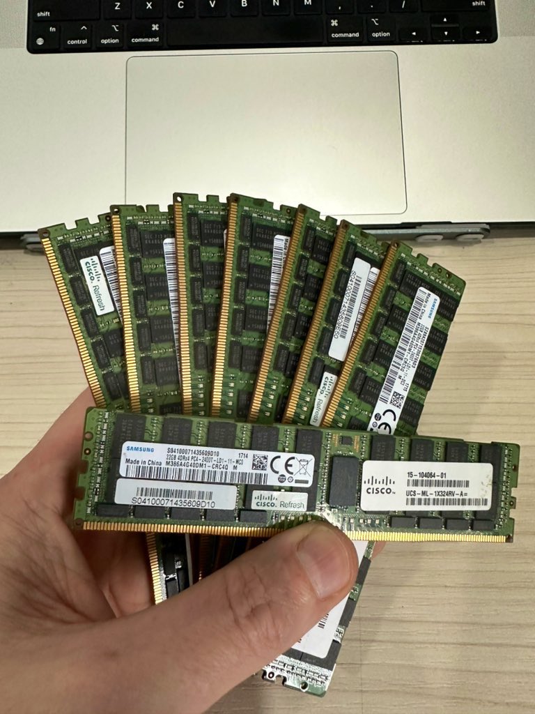 𝓭𝓮𝔀_𝓹𝓸𝓲𝓷𝓽 (𝙋𝙖𝙧𝙤𝙙𝙮) tweet media