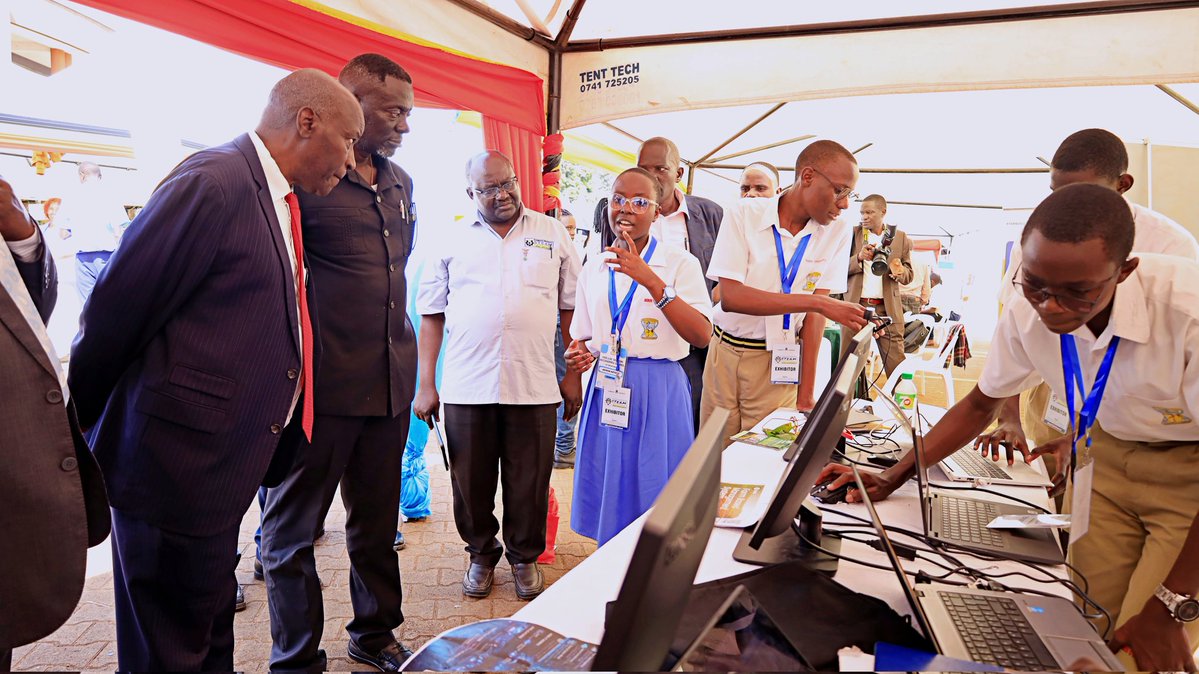 kyambogou's tweet image. Our university is no longer just a place of study; it's a hub for problem-solvers. #KyUSTEAMFestival #CommunityDevelopment