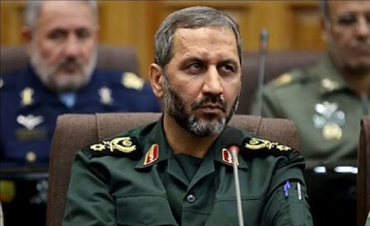Sara_0s05's tweet photo. خط و نشون آقا سید مجید موسوی برا همسایگان جنوبی 
کشورتون مبدأ حمله باشه با نفت خداحافظی کنین :) https://t.co/aCfuOkzbfw