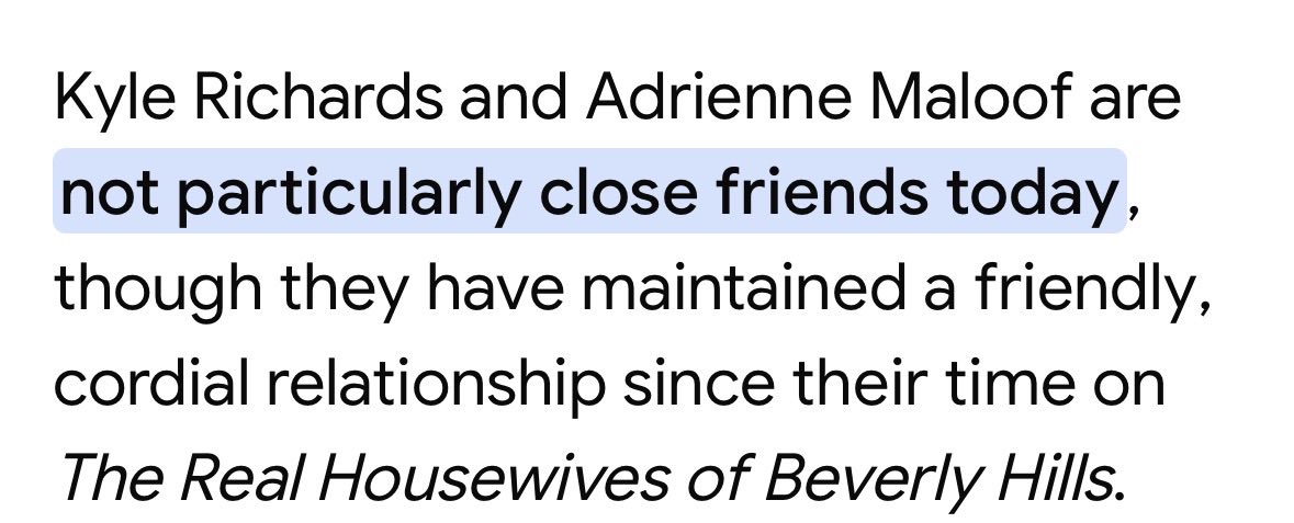 OolaFanForever's tweet image. #LisaVanderpump discussing Kyle’s friendships with costars based around potential business sales for her husband’s real estate business, S4. It’s pretty funny. #RHOBH #Bravo ❤️😂 #ClassicLVP