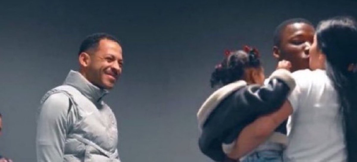 uni crush posted her engagement ring on instagram