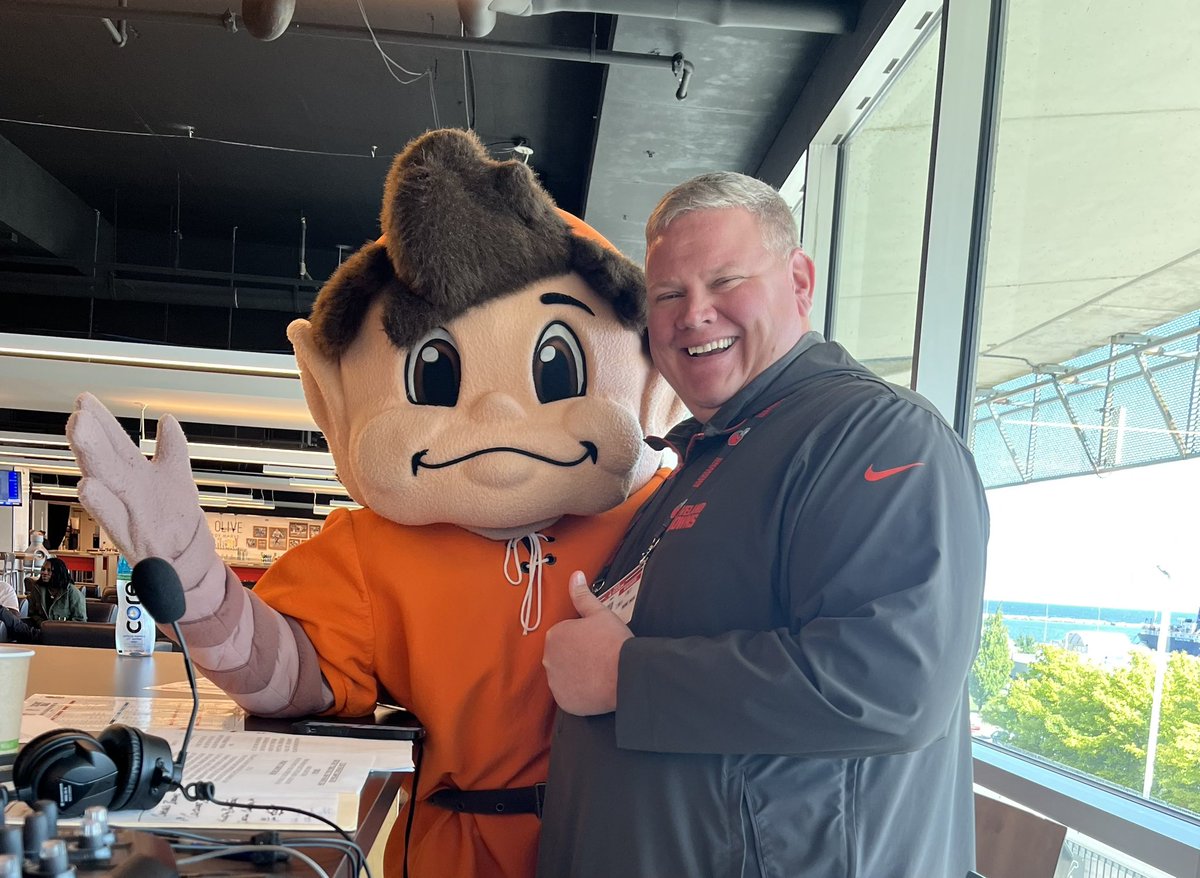 Ken Carman tweet media