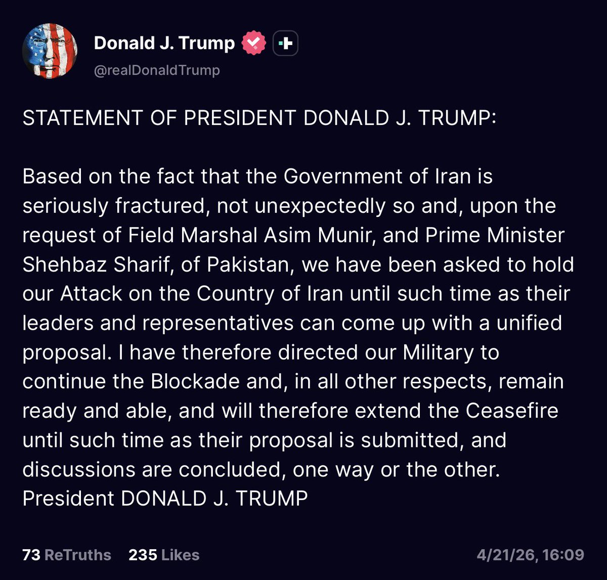 faststocknewss's tweet photo. BREAKING: Trump extends Iran ceasefire indefinitely.

Says Iran's government is "seriously fractured" and Pakistan's Field Marshal Munir and PM Sharif asked the US to hold its attack until Iran's leaders "can come up with a unified proposal."

Military directed to continue the blockade. Ceasefire extended "until such time as their proposal is submitted, and discussions are concluded, one way or the other."