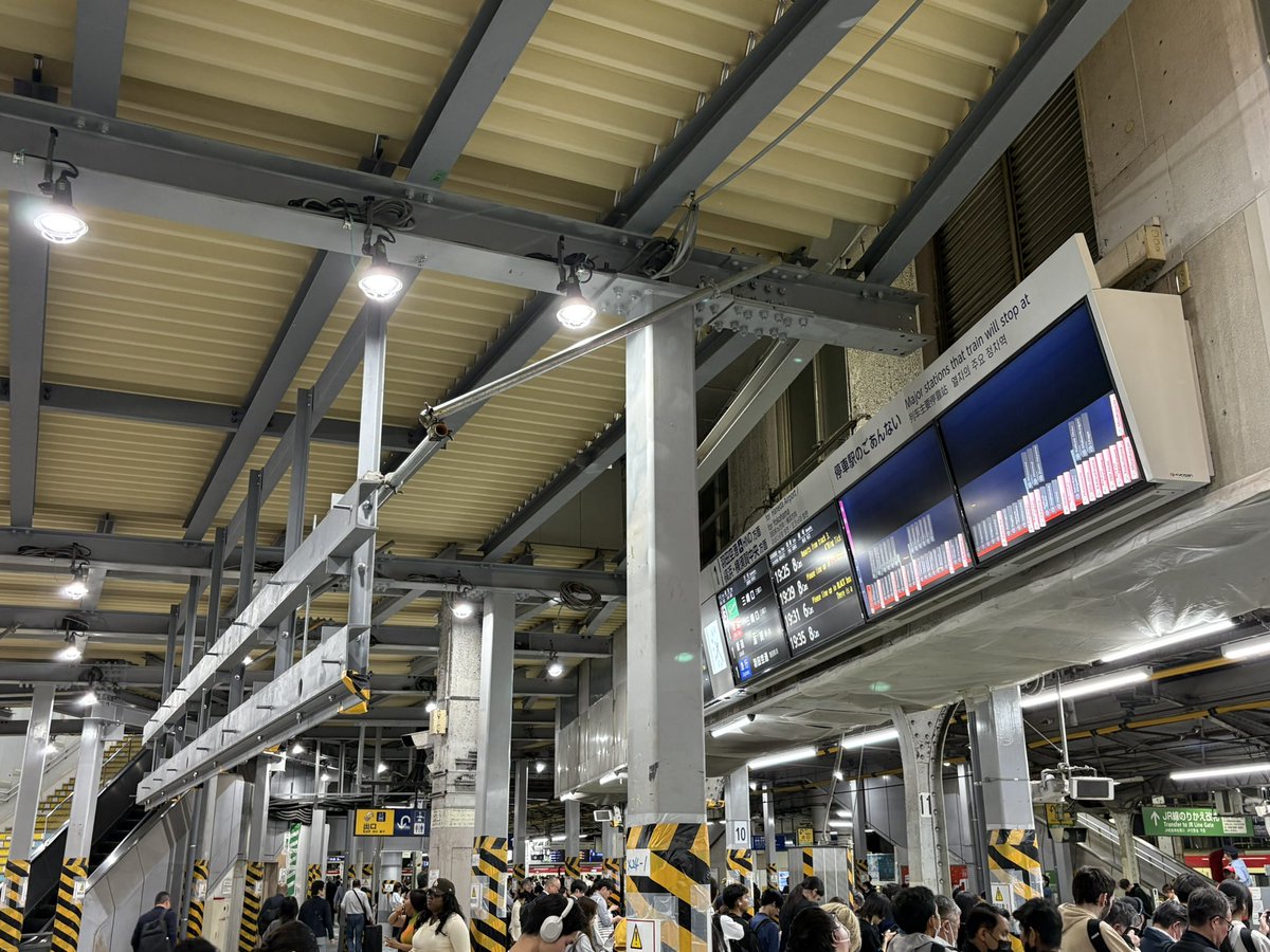 Panasony tweet media