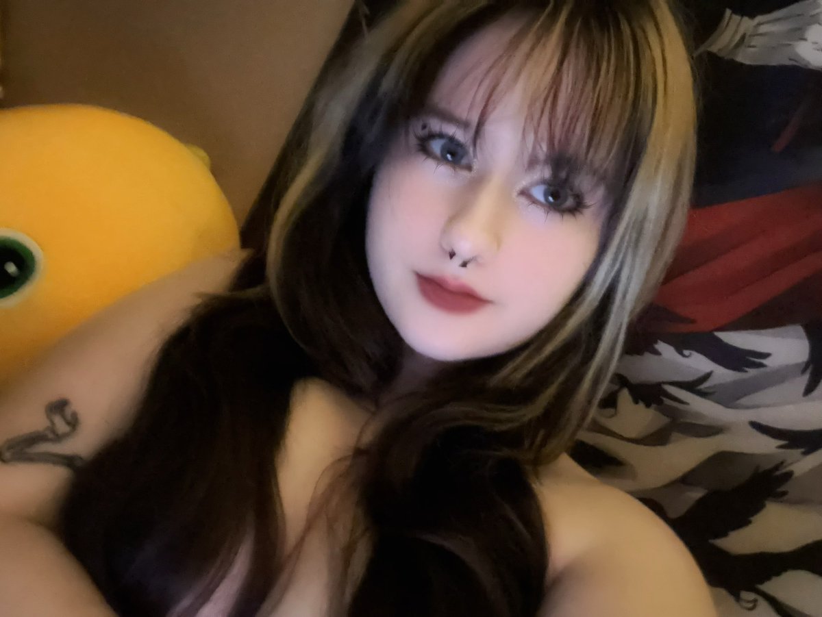 galatea† tweet media