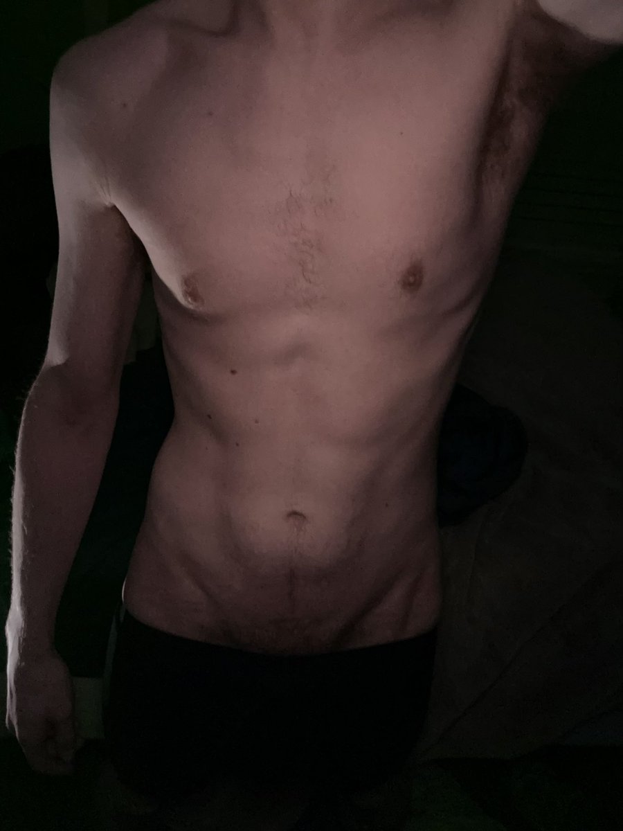 Declan Huxley tweet media